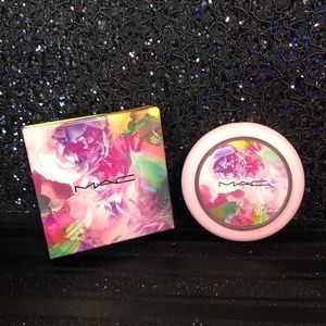 NWT - MAC / highlighter limited edition